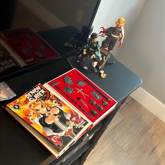 Funko Dragon Ball, Attack on Titan, Jujutsu Kaisen Figures - Picture 2 of 4